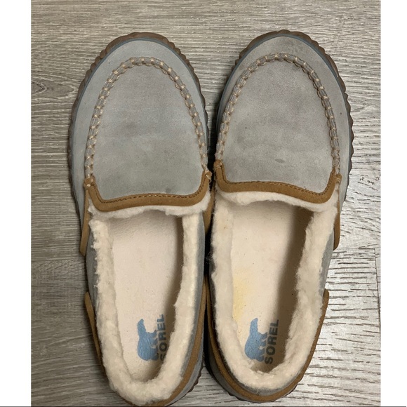 sorel women's house shoes